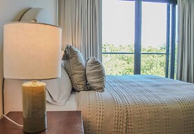 Celestial Penthouse with Private Jacuzzi