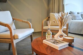 Celestial Penthouse with Private Jacuzzi