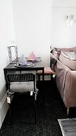 Wolverhampton City Centre - 1-bed Flat - Sleeps 3