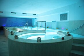 Artemide Fiore Club Suite & Spa