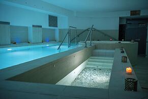 Artemide Fiore Club Suite & Spa