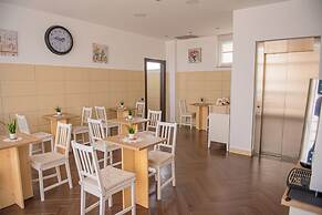 Artemide Fiore Club Suite & Spa