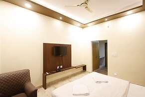 Hotel Kameshut Garden Bar and Restaurant