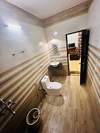 Hotel Kameshut Garden Bar and Restaurant