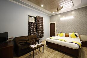 Hotel Kameshut Garden Bar and Restaurant