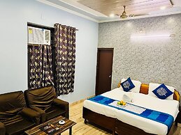 Hotel Kameshut Garden Bar and Restaurant