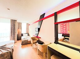 Senza Sunset Beach Hotel