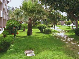 Senza Sunset Beach Hotel