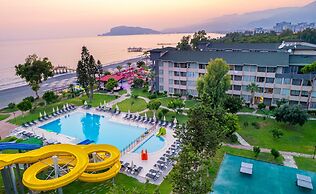 Senza Sunset Beach Hotel