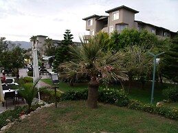 Senza Sunset Beach Hotel