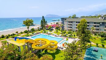 Senza Sunset Beach Hotel
