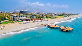 Senza Sunset Beach Hotel
