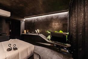 Nomads Resort - Destination Stays