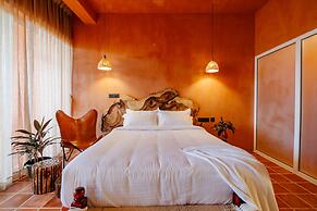 Nomads Resort - Destination Stays