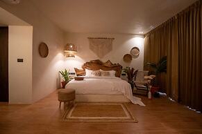 Nomads Resort - Destination Stays