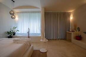 Nomads Resort - Destination Stays