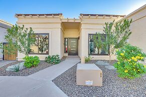 Mtn & City Views: Stunning Villa in Phoenix!