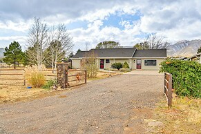 Mtn-view Family Home w/ Grill in Flagstaff!
