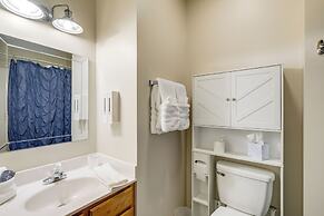 Balcony & Serene Views: Cozy Condo in Huddleston!