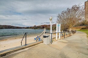 Balcony & Serene Views: Cozy Condo in Huddleston!