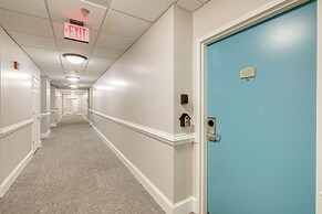 Balcony & Serene Views: Cozy Condo in Huddleston!