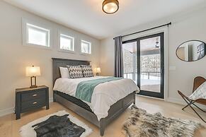 Boyne Mtn Retreat w/ Hot Tub + Shuttle to Resort!