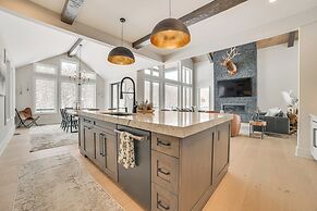 Boyne Mtn Retreat w/ Hot Tub + Shuttle to Resort!