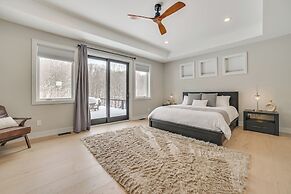 Boyne Mtn Retreat w/ Hot Tub + Shuttle to Resort!