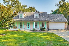 < 1 Mi to Waveland Beach: Spacious Family Home