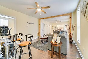 2 Mi to Syracuse University: Apt w/ Fire Pit