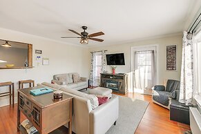 Close to Dtwn Bangor: Inviting Maine Home