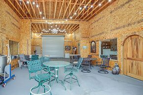 On-site Winery: Rural Plymouth Getaway!