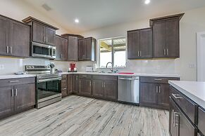 On-site Winery: Rural Plymouth Getaway!