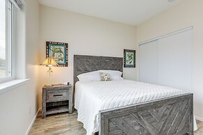 On-site Winery: Rural Plymouth Getaway!