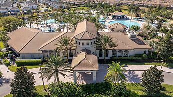 Luxurious 4Bd Villa Private Pool Spa Champions Gate Resort 9021