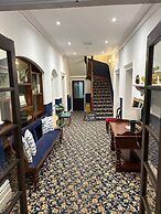 Marine Hotel