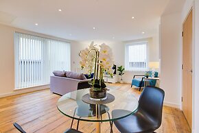 Hybrid Resi Greenwich