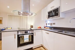Hybrid Resi Greenwich