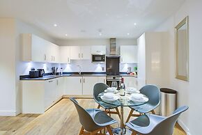 Hybrid Resi Greenwich