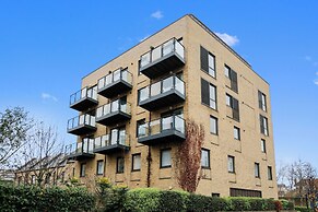 Hybrid Resi Greenwich