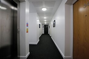 Hybrid Resi Greenwich