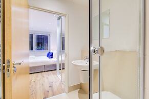 Hybrid Resi Greenwich