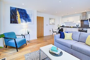 Hybrid Resi Greenwich