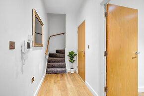 Hybrid Resi Greenwich