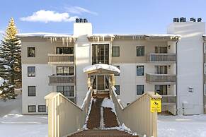 Snowlion Condos 208 2 Bedroom Condo