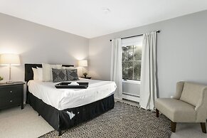 Snowlion Condos 208 2 Bedroom Condo