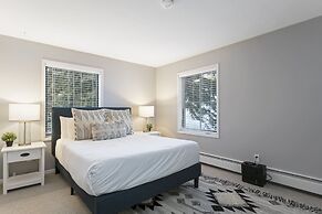 Snowlion Condos 208 2 Bedroom Condo