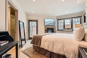 916 Empire Skiers Secret 4 Bedroom Home