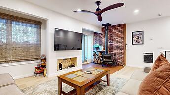 Lakeview Villas #06 3 Bedroom Condo