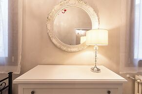 Rialto Grand Canal by Wonderful Italy